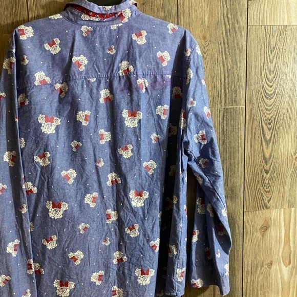 DISNEY Parks Minnie Roses Button Down Top XL - Picture 8 of 8